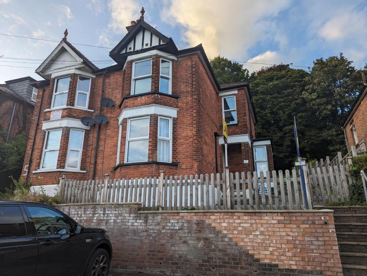 Conegra Road By Wycombe Apartments High Wycombe Bagian luar foto